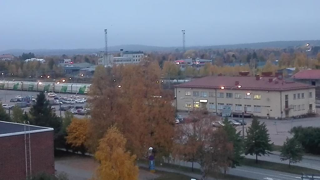 Arctic Star Railwaystation-Free Parking Apartment Rovaniemi Bagian luar foto